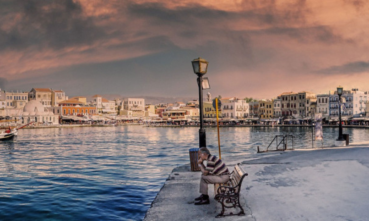 Grčka, NA PAPIRU, nema bogataše: Samo 27.000 ljudi prijavilo prihode veće od 100.000 EVRA GODIŠNJE