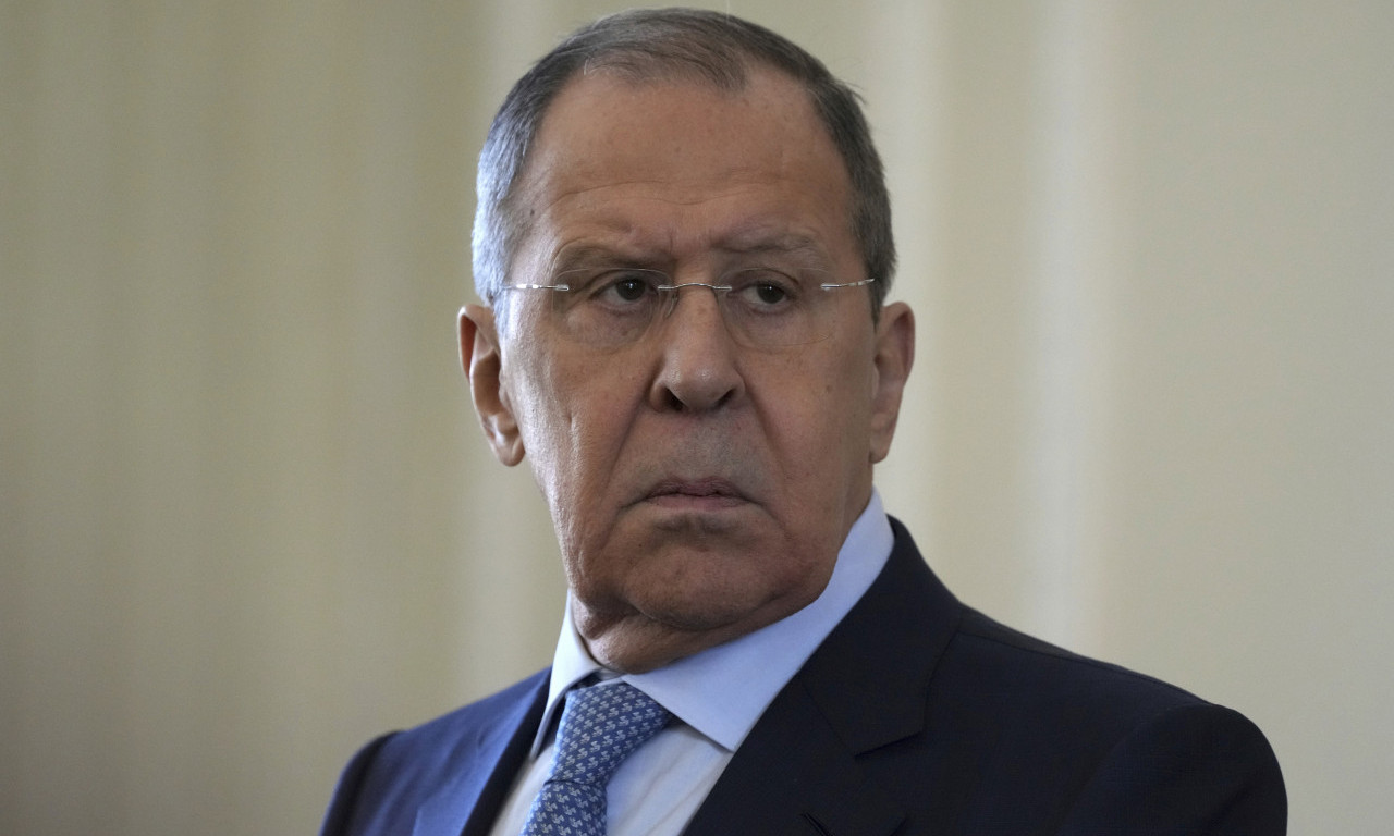 Rusija NE ODBACUJE PREGOVORE - što Kijev duže odlaže, biće teže da se postigne SPORAZUM s Moskvom, kaže Lavrov