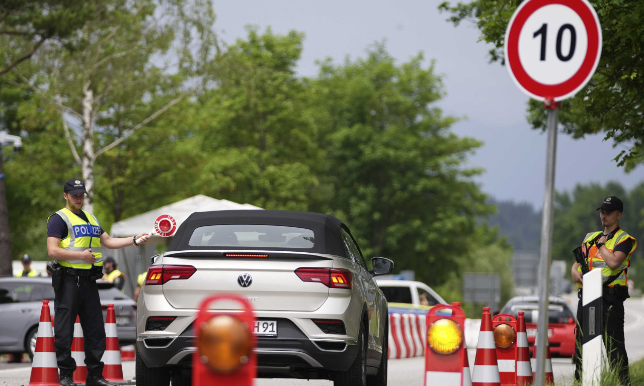 ŠTA ĆE SE DOGODITI NA GRANICI AKO IMATE SAOBRAĆAJNU KAZNU? Jedno staro pravilo odlazi u istoriju