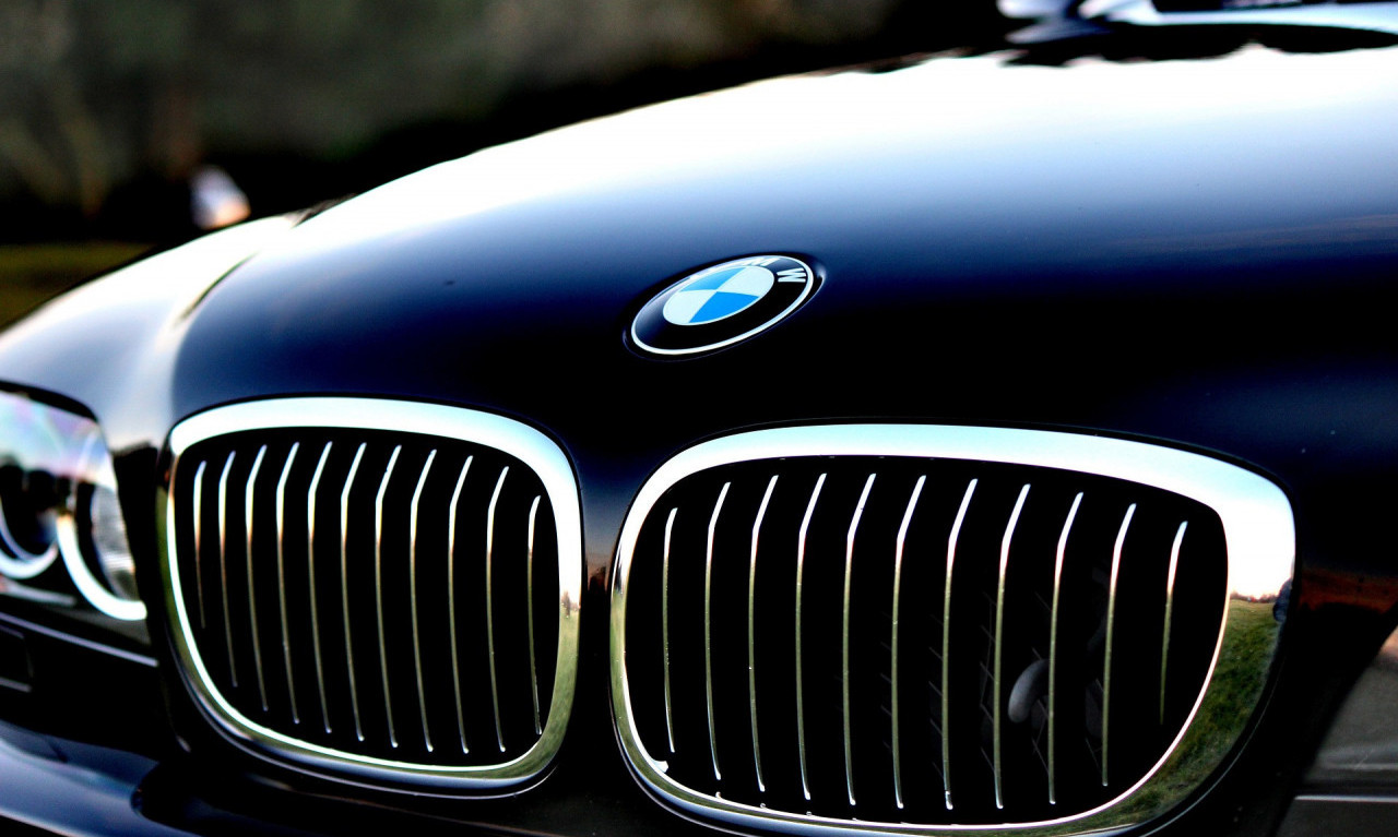 Uspešna GODINA za BMW: Po PRODAJI AUTOMOBILA ispred Mercedesa i Audija
