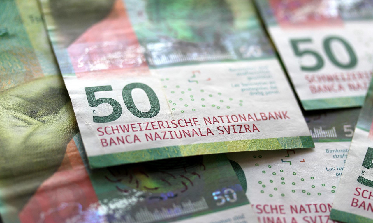 Sankcije Rusiji BUMERANG ZA EVROPU - evro niži od "švajcarca“