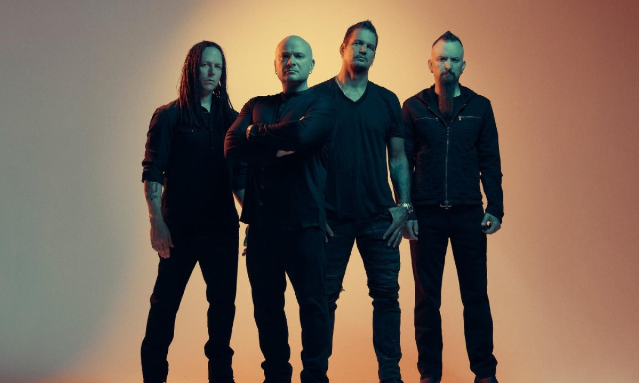 Ako ste LJUTI ILI BESNI - slušajte SLIPKNOT I DISTURBED