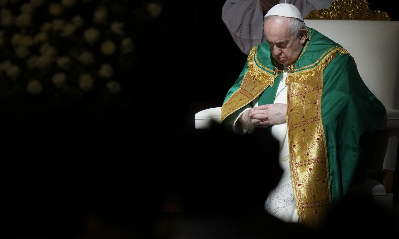 Papa Franja PROZVAO Ukrajince: MORATE da učinite USTUPKE