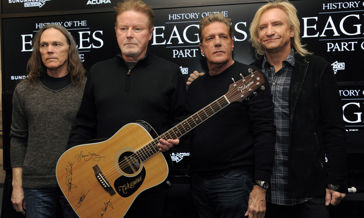 Pokušali da prodaju ORIGINALNI TEKST čuvene pesme grupe The Eagles, vredan više od MILION DOLARA