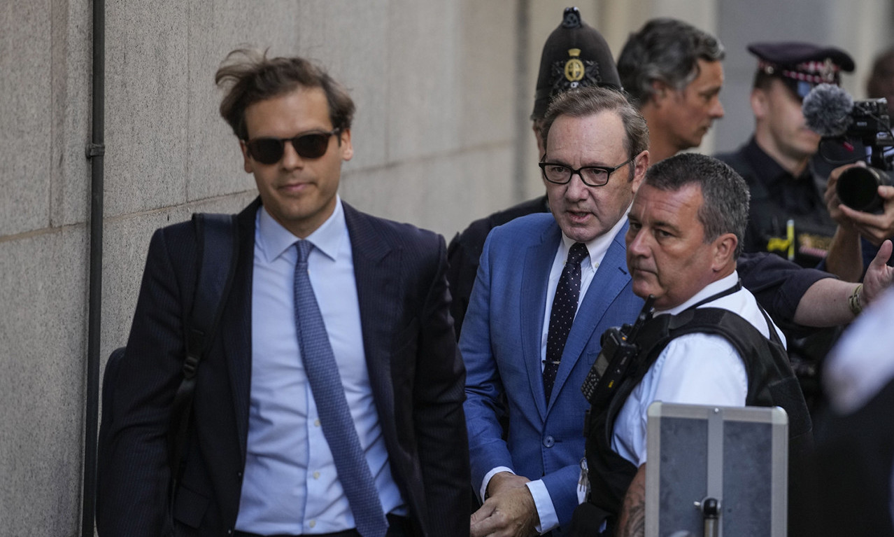 Nisam kriv, pa puta 5 - Kevin Spejsi se pred britanskim sudom izjasnio povodom optužbi za seksualno zlostavljanje