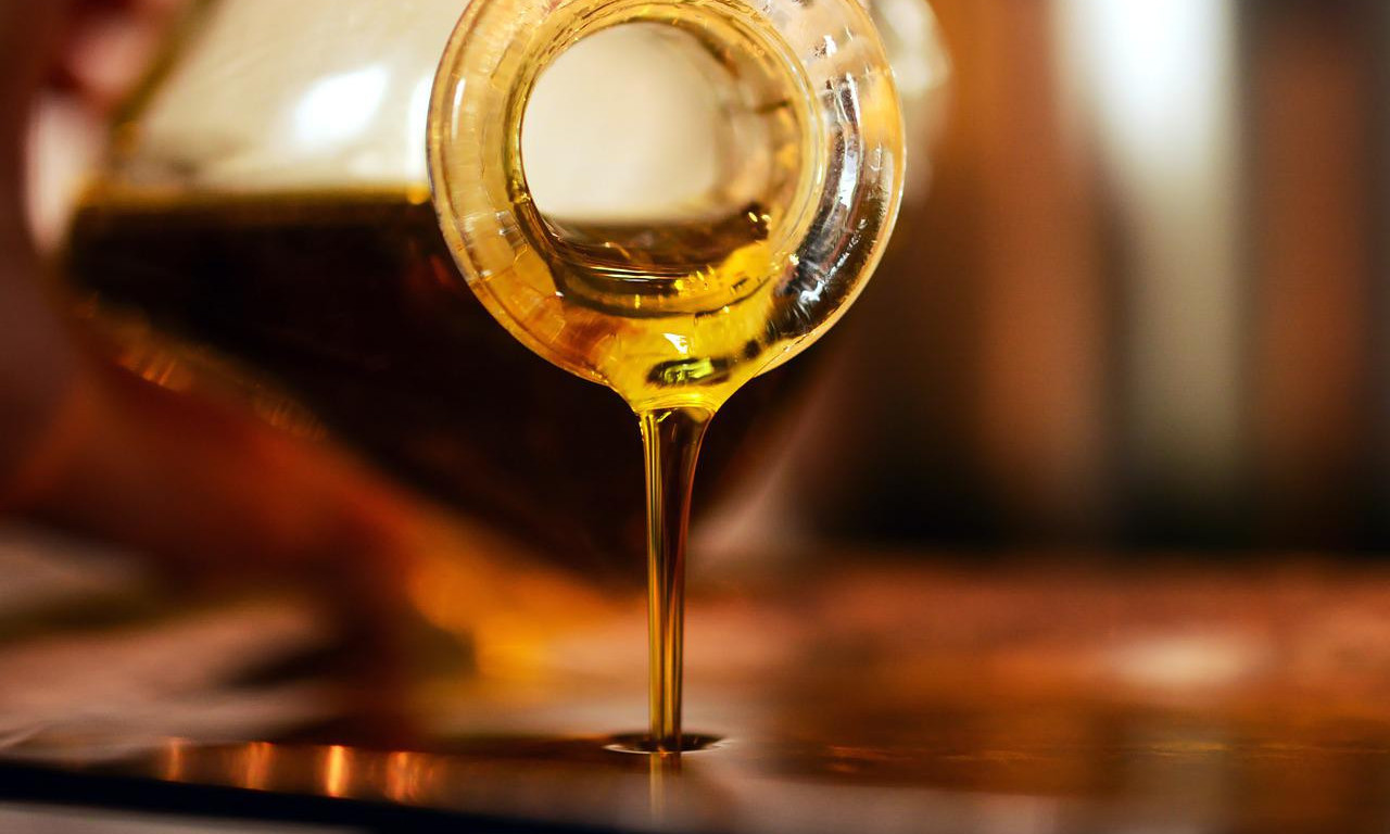 Prevare vrebaju NA SVAKOM koraku: Otac i sin prodavali u Grčkoj LAŽNO MASLINOVO ulje