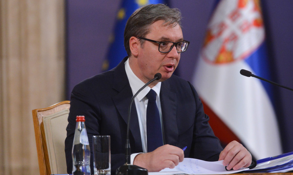 Predsednik Vučić objavio VAŽNE VESTI: Korisnicima SOCIJALE 10.000 dinara 1. decembra, PROSEČNA PLATA 1.400 evra 2027.