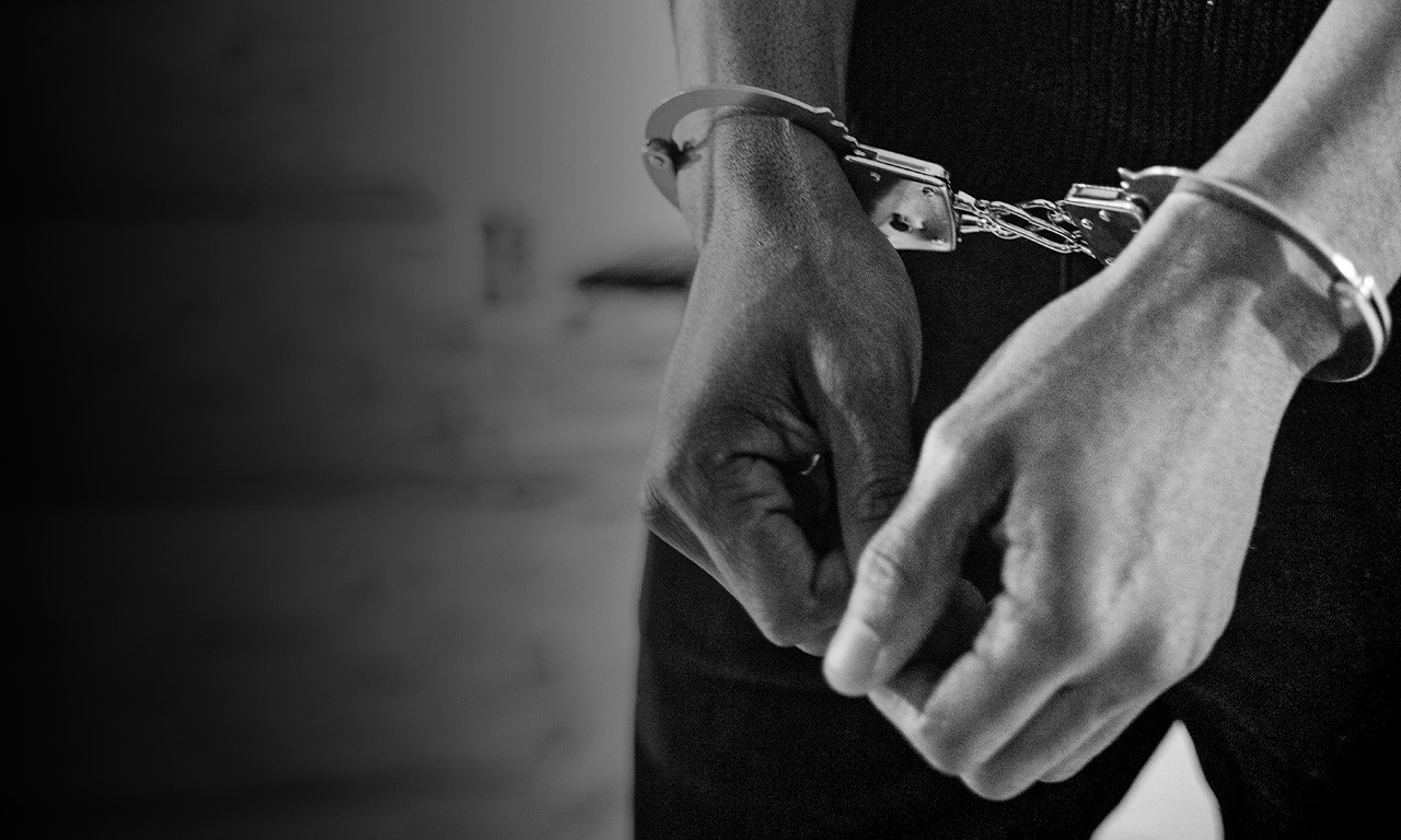 Uhapšen TINEJDŽER (16) iz BEOGRADA koji je izbo dvojicu MALOLETNIKA
