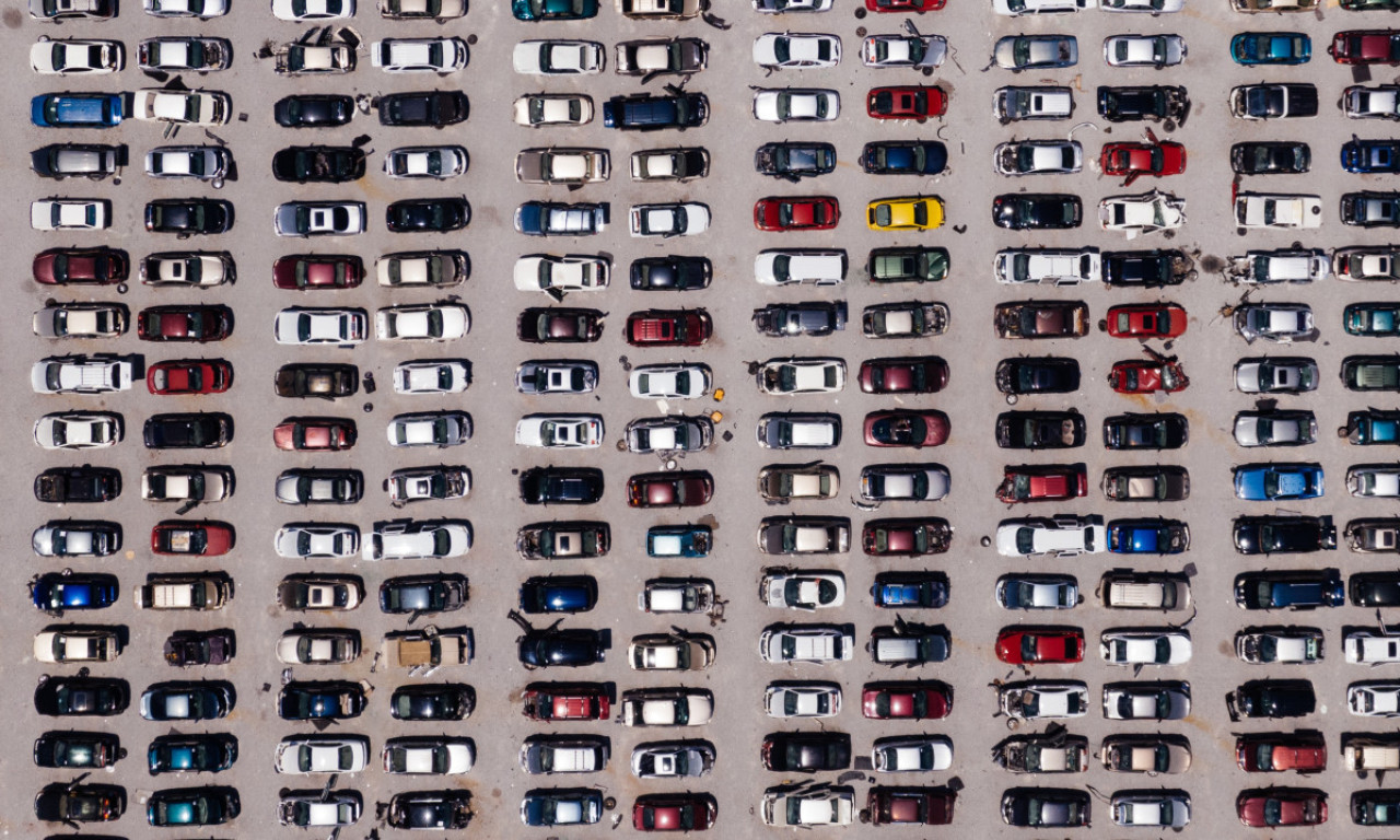 KUPUJETE POLOVAN AUTO? Ovaj detalj otkriva da li je vraćena kilometraža za samo nekoliko sekundi