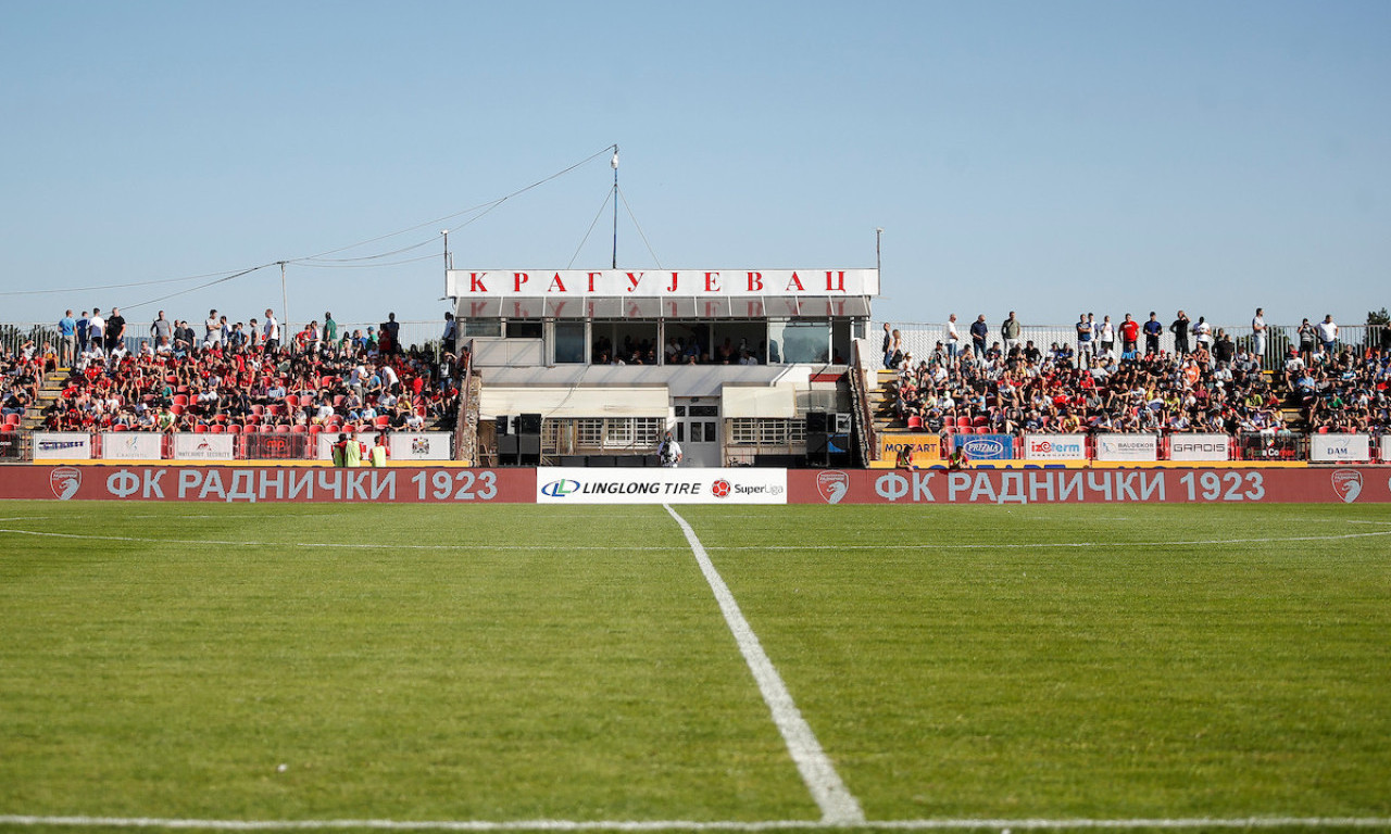 RADNIČKI KRAGUJEVAC ŽESTOKO KAŽNJEN ZBOG SKANDALA NAVIJAČA!