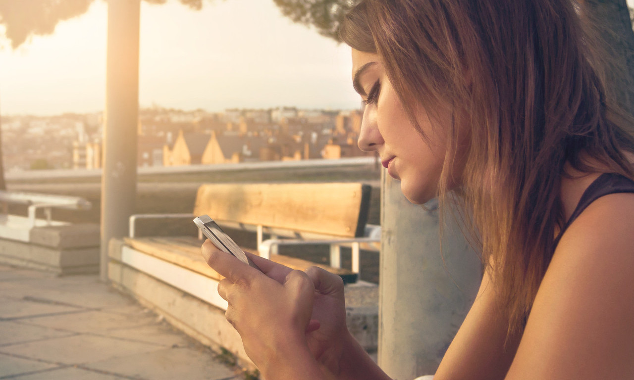 IZLOGUJTE SVOJ MOZAK: Švedski psihijatar ponudio recept za DIGITALNU APSTINENCIJU