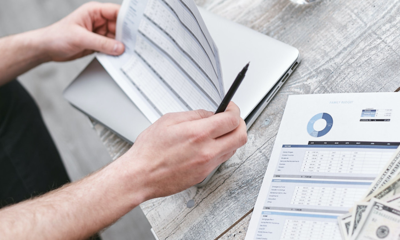 Smanjenje KAMATNIH STOPA u Evropi uticaće i na RATE U SRBIJI! Potrošački savetnik objasnio kad treba da menjamo BANKU