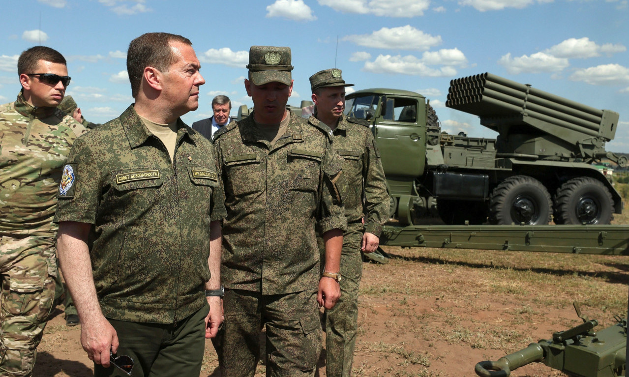 MEDVEDEV najavio JEZIV scenario: Ako je to ISTINA, Rusija bi mogla da GAĐA ukrajinske NUKLEARKE
