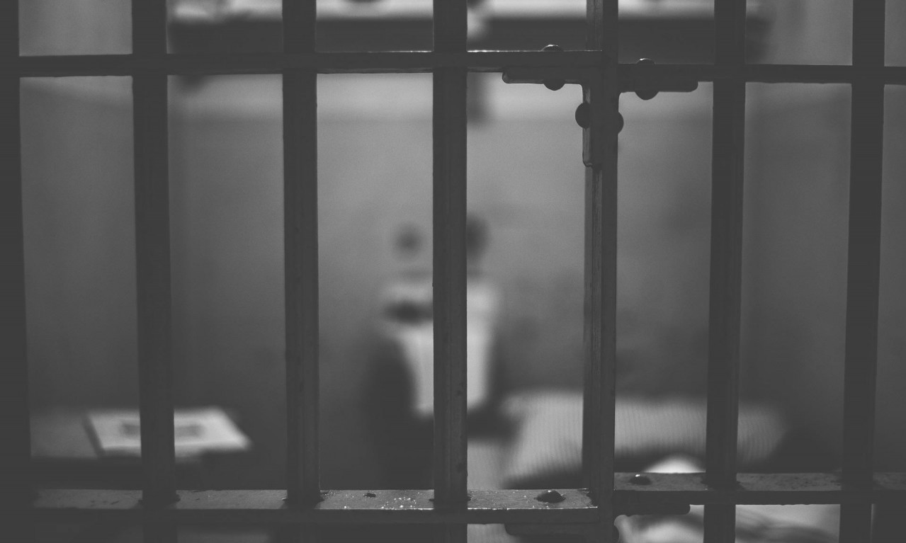 Ubica TROJE DECE PRESUDIO SEBI u zatvoru - bio je osuđen na 50 godina