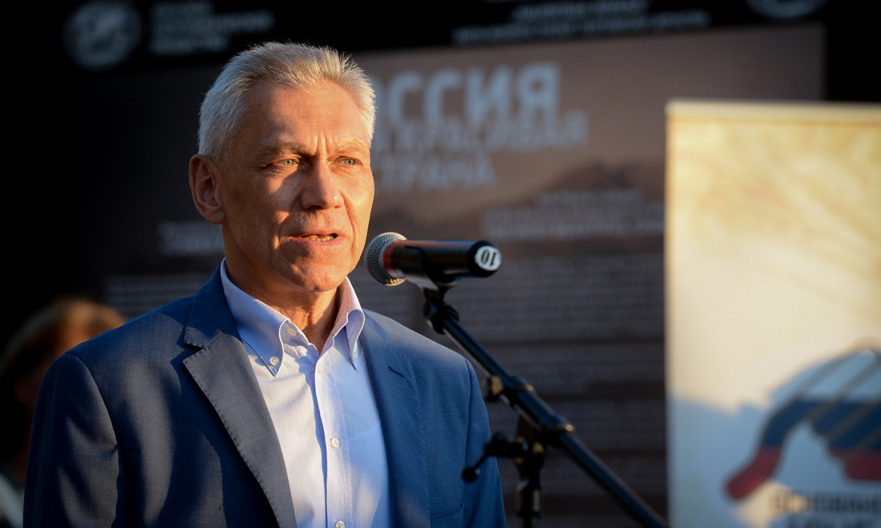 Još intenzivniji RAZVOJ PRIVREDNIH VEZA - otvoren sajam "EKSPO Rusija Srbija 2022" i poslovni forum