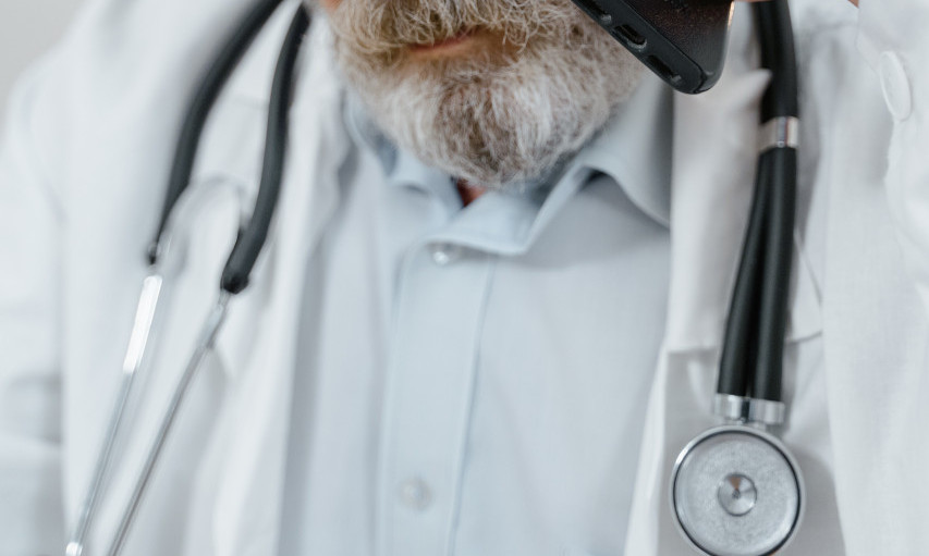 DOKTOR NA ULICI IZVEO HITNU OPERACIJU: Sve je trajalo samo 7 minuta!