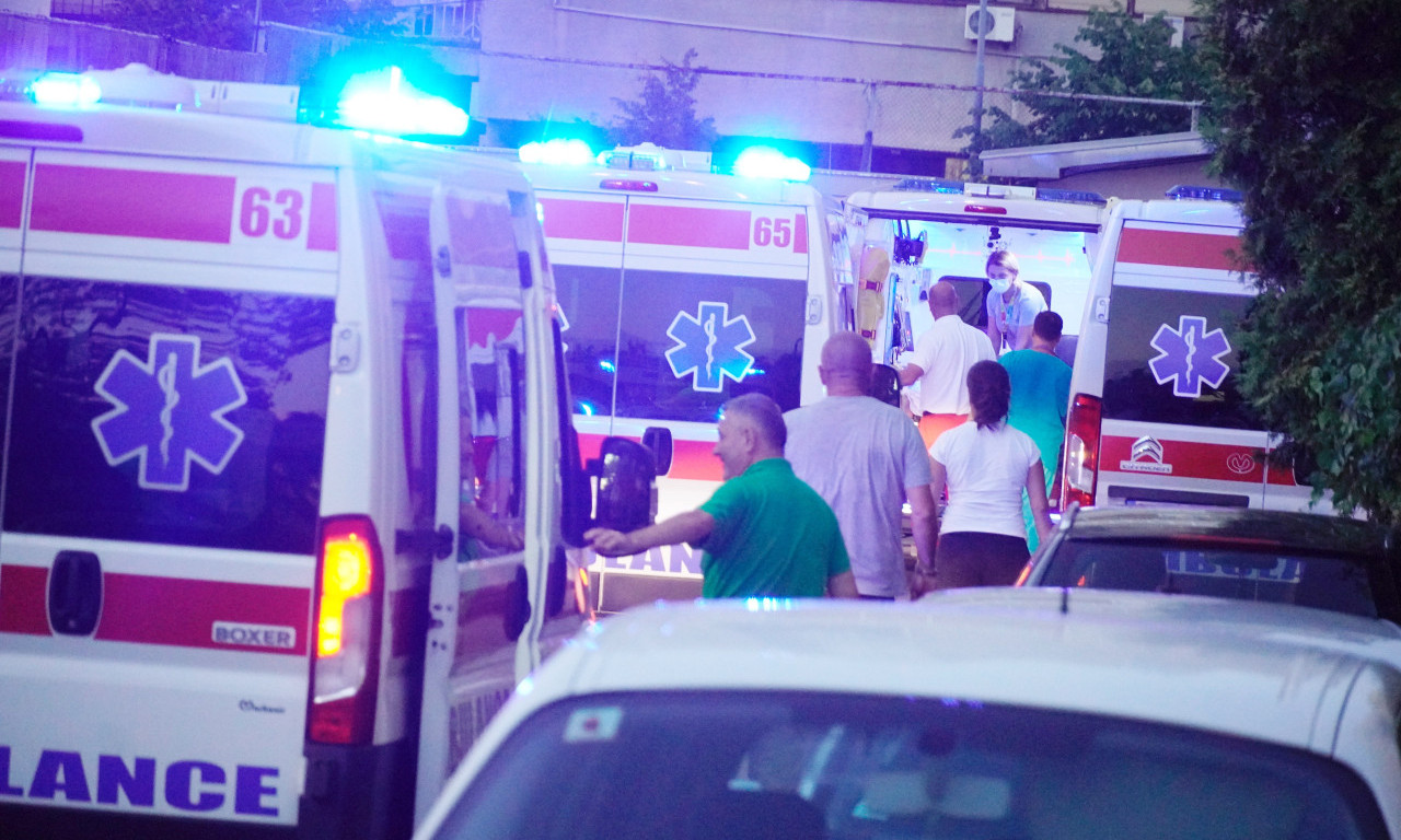 VIŠE POVREĐENIH, MEĐU NJIMA I DETE (2) Saobraćajna nesreća kod Lidla na Adi Ciganliji