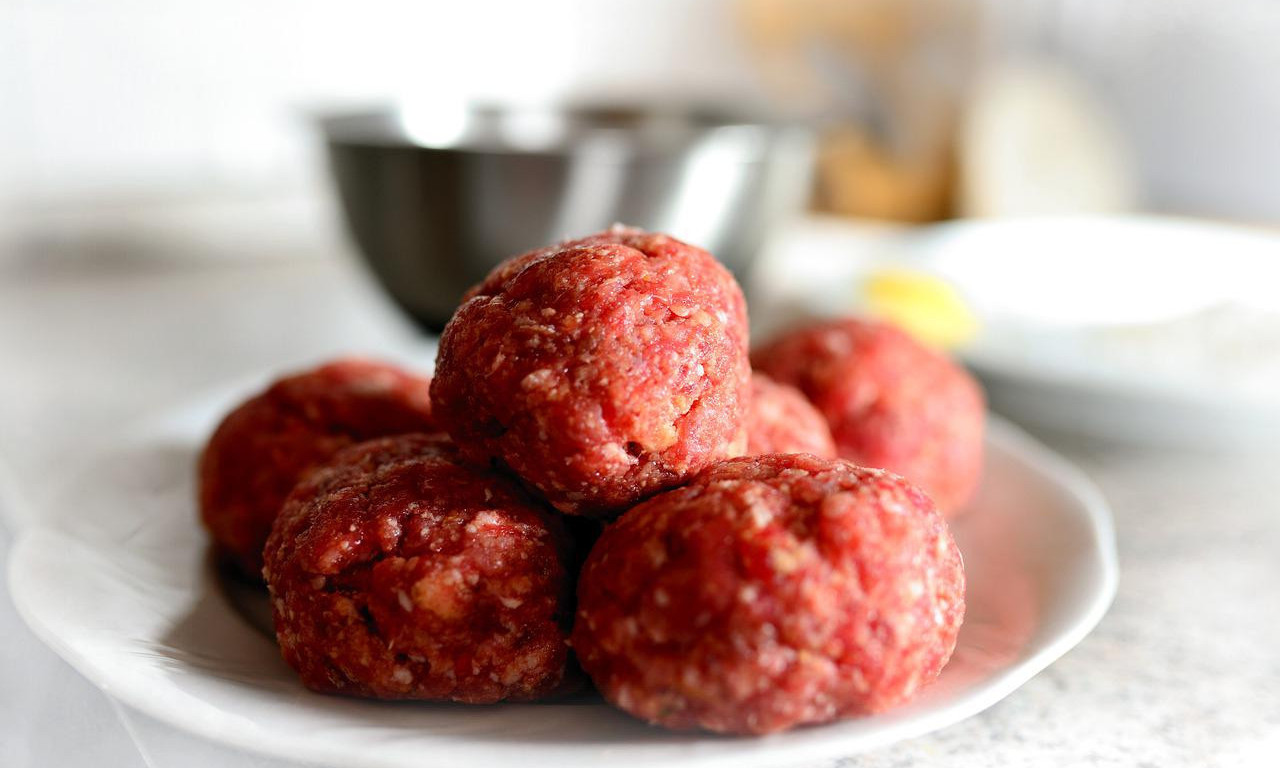 Sve u životu IMA ROK TRAJANJA, pa i MLEVENO MESO u zamrzivaču