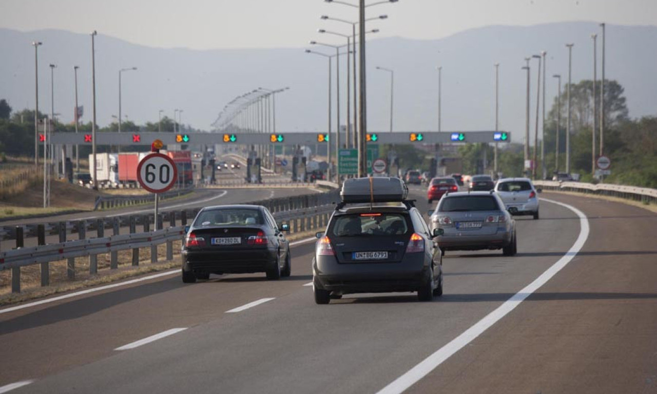 Magla, magla, KLIZAVO: Pazite kako vozite, posebno u planinskim delovima