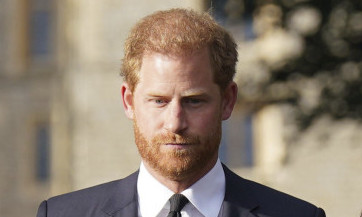 PROČITAJTE PISMO princa Harija posvećeno NJEGOVOJ BAKI, preminuloj kraljici Elizabeti II