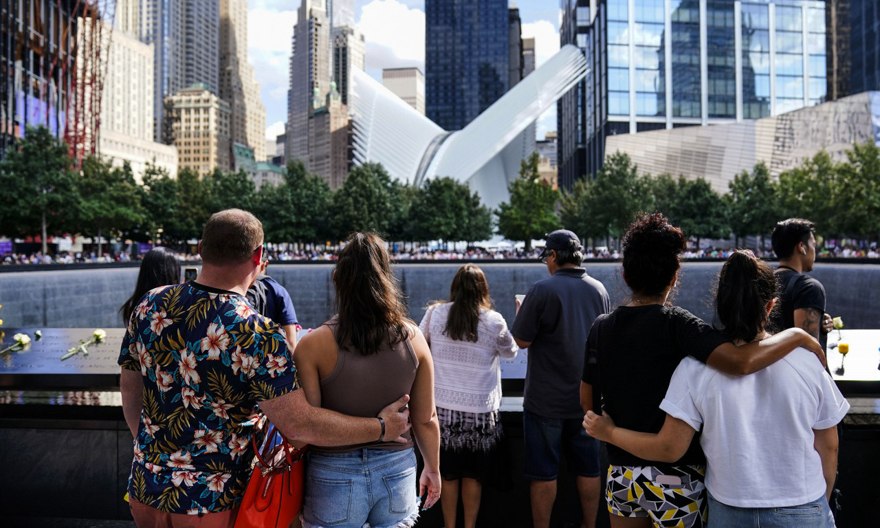 Jedan od NAJCRNJIH DANA ZA AMERIKU - Obeležena 21. godišnjica terorističkih napada na Njujork i Vašington