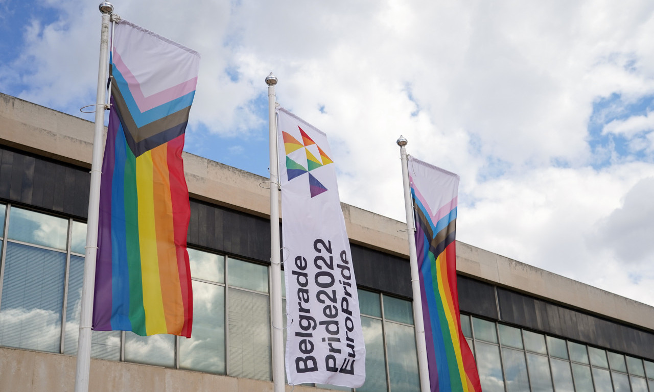 Podizanjem zastave u Beogradu otvoren Europride