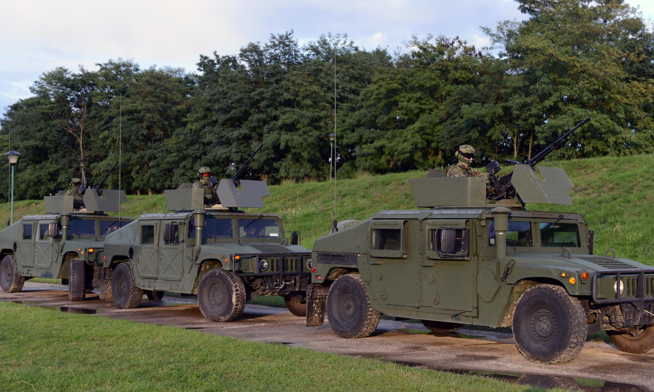VUČIĆ DONEO ODLUKU o povećanju broja SPECIJALNIH JEDINICA Vojske Srbije