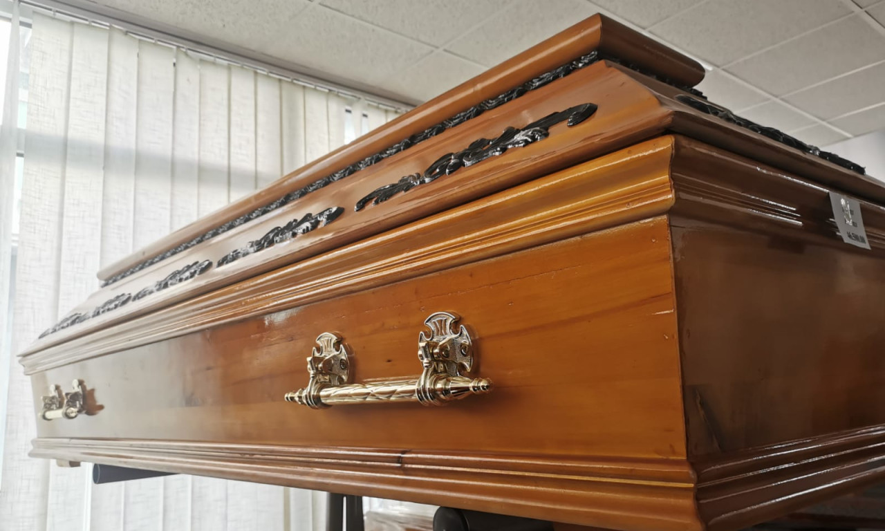 ŽIVI ZAKOPANI i još za to platili skoro 60.000 EVRA: Rusi se na BIZARAN način rešavaju strahova