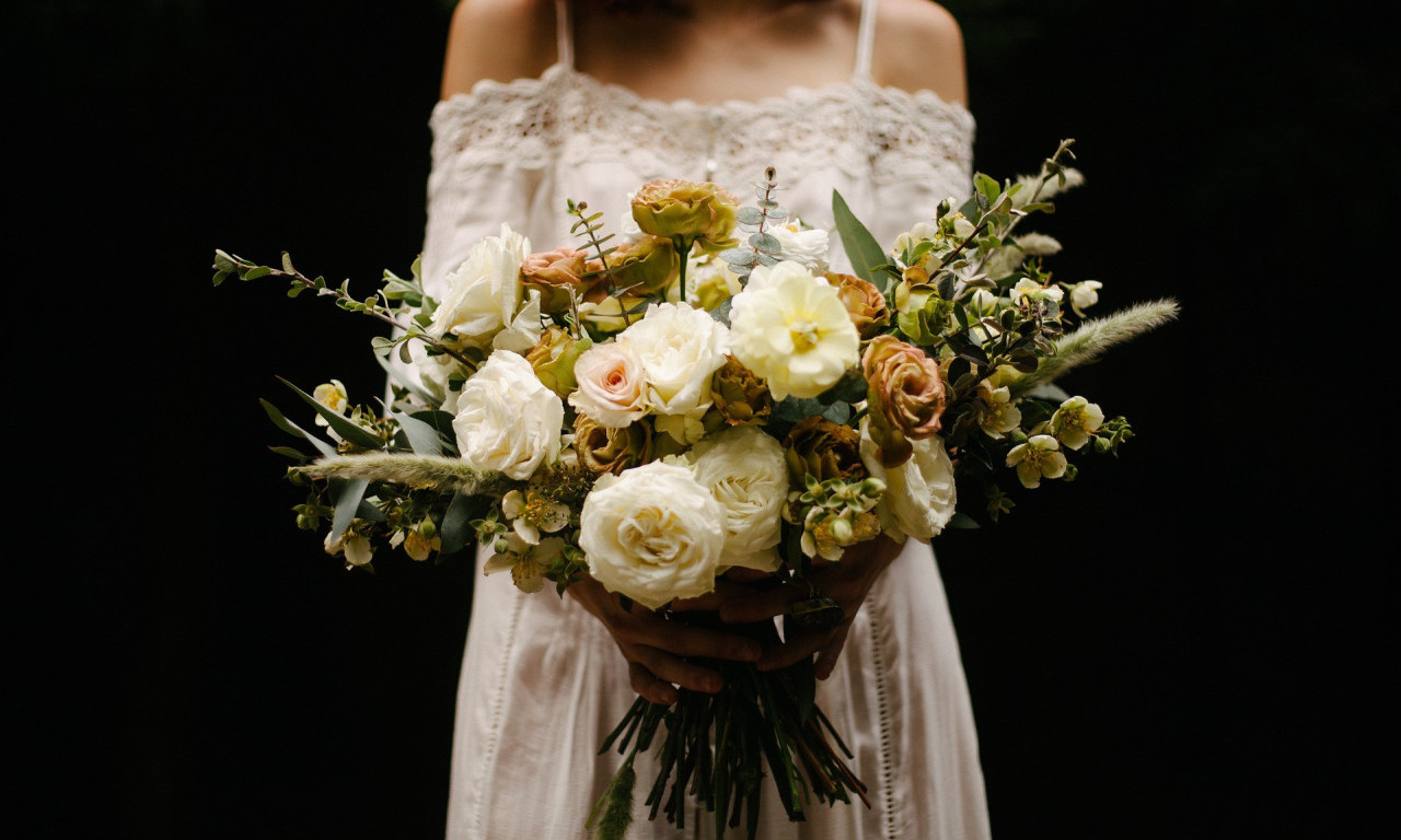 Sa prolećem krenula i VENČANJA! DEVOJKE koje ŽELE da se UDAJU - neka to NIKAKO NE RADE u MARTU mesecu, a evo i ZBOG ČEGA