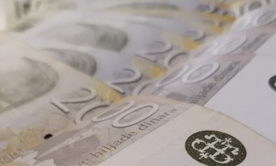 Vrlo PAŽLJIVO pogledajte u novčanik: Srbija puna FALSIFIKOVANIH NOVČANICA od 2.000 dinara