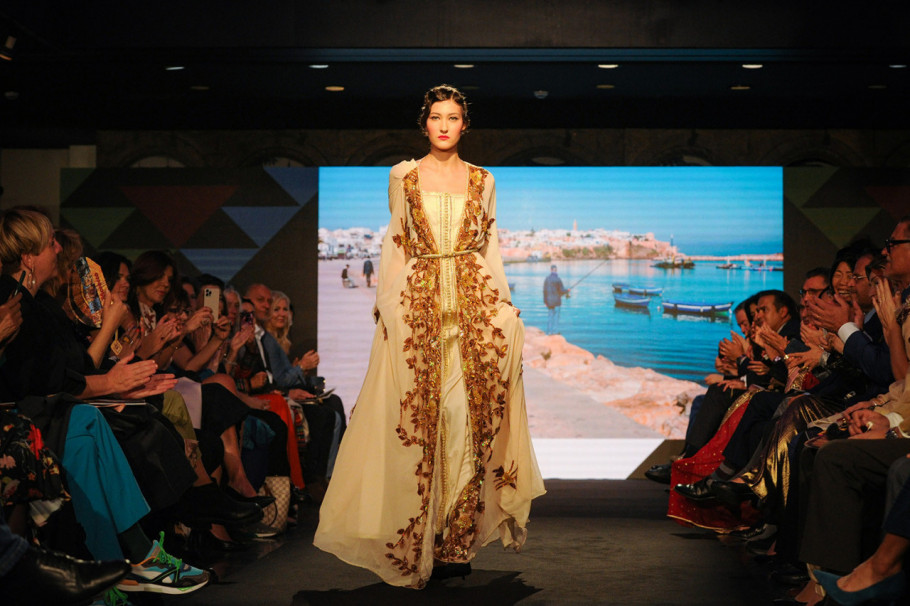 Modna revija "Sanjajući Maroko" dizajnerke Imane Belmkadem
