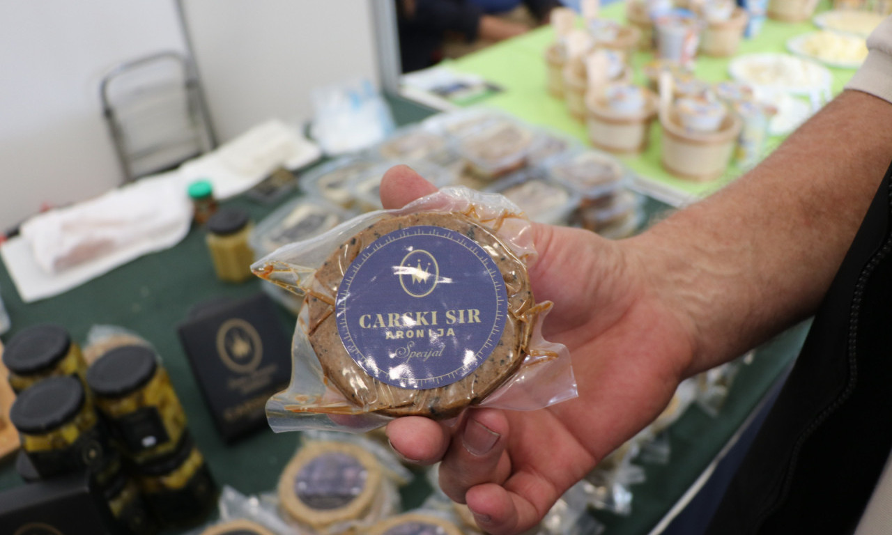 SIR od ARONIJE, TARTUFA, ROLOVANI KAJMAK - ma svašta ima na sajmu "Mlečni put" u Čačku