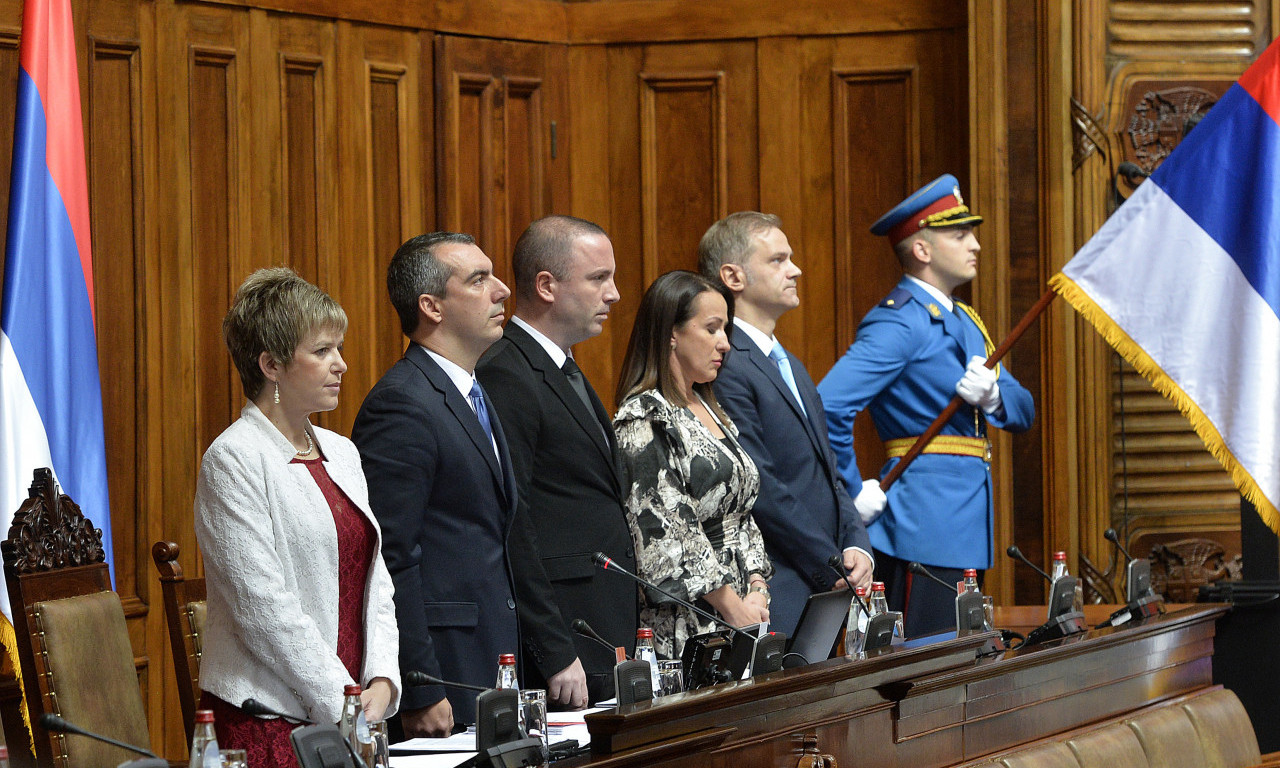 Poslanici u Skupštini pitali su ko HAPSI PO Novom Sadu i zašto nema reakcije posle svedočenja Belivuka