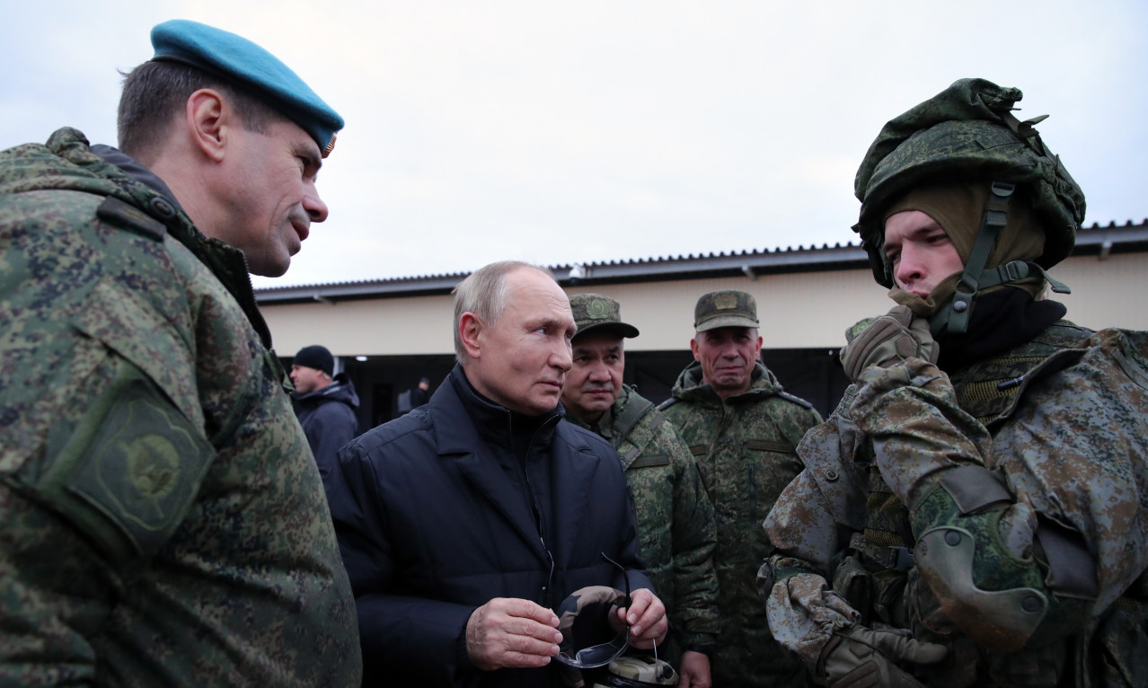 Putin obišao MOBILISANU VOJSKU - nadgledao kako se BORE protiv LAŽNIH NEPRIJATELJA