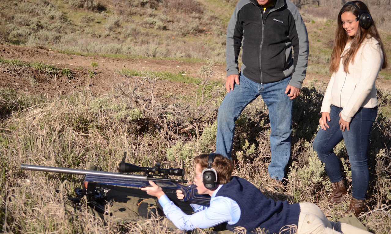 RUSKA novinarka POGINULA tokom VEŽBE GAĐANJA na Krimu
