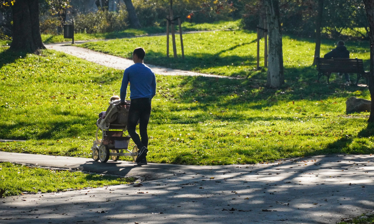 VIKEND ispraćamo uz VRUĆINU: Ujutru MRAZ, popodne potpuni PREOKRET