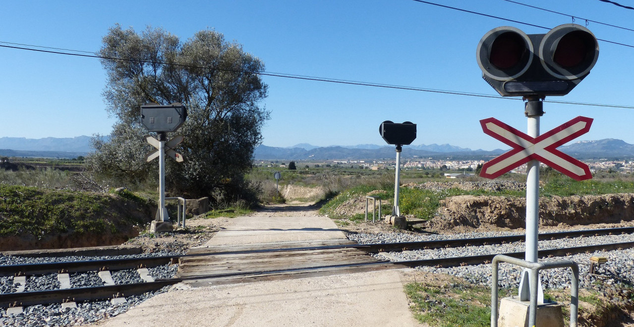 Za 48 sati na PRUŽNIM PRELAZIMA poginulo 3 LJUDI: MUP apeluje na VOZAČE da POŠTUJU SIGNALIZACIJU
