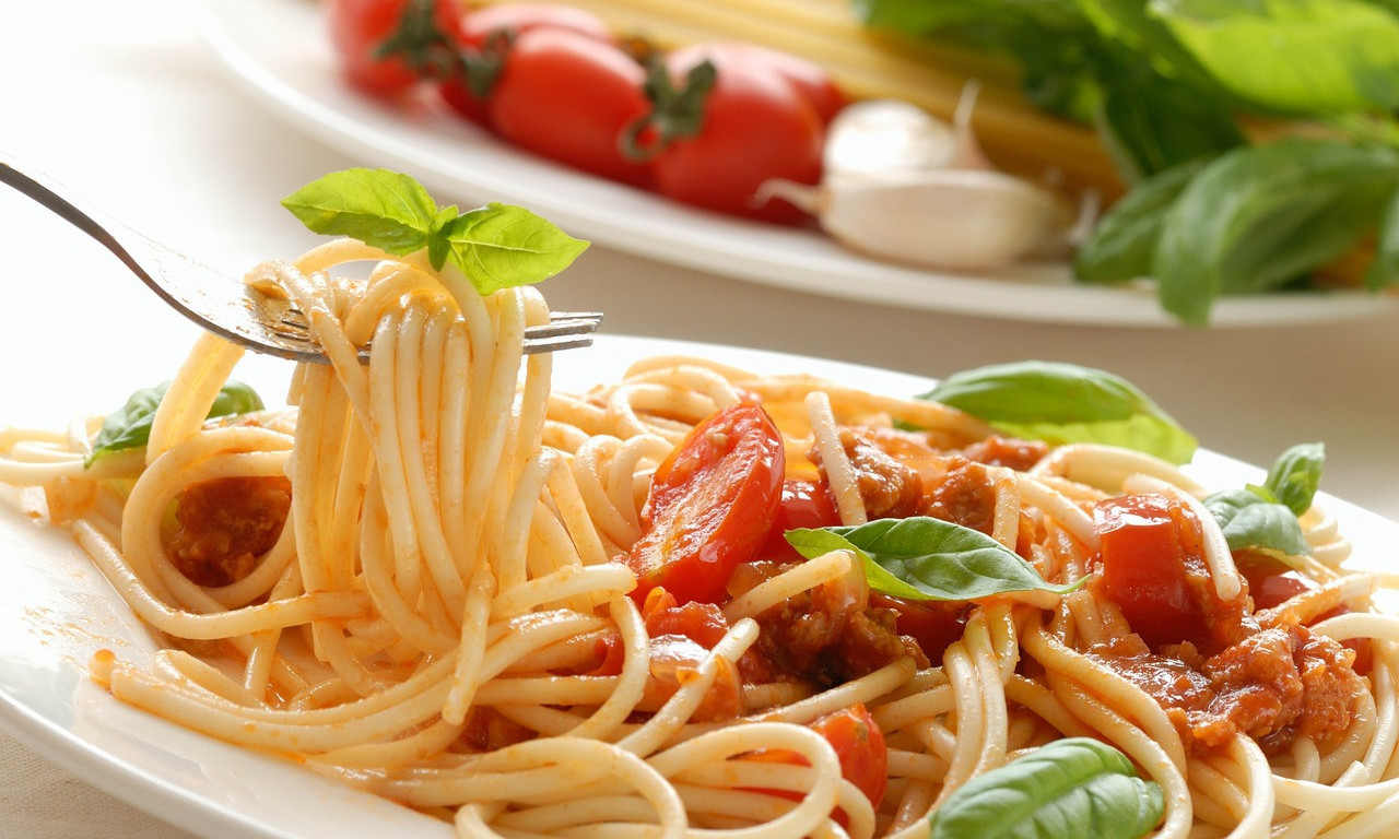ŠPAGETE NISU originalno ITALIJANSKO jelo?