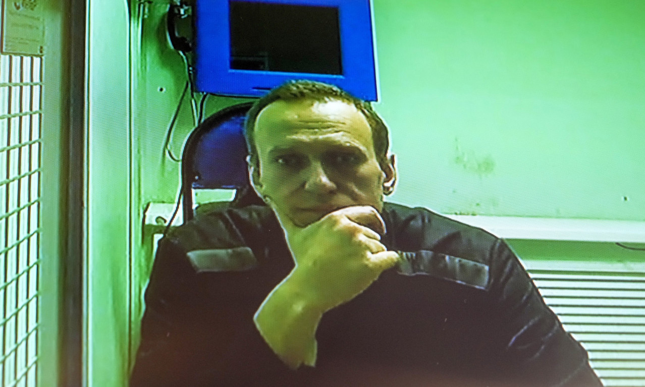 "Izgradanja MORALA": Navaljnom u zatvoru PUŠTALI  isti Putinov govor SVAKE VEČERI tokom 100 dana