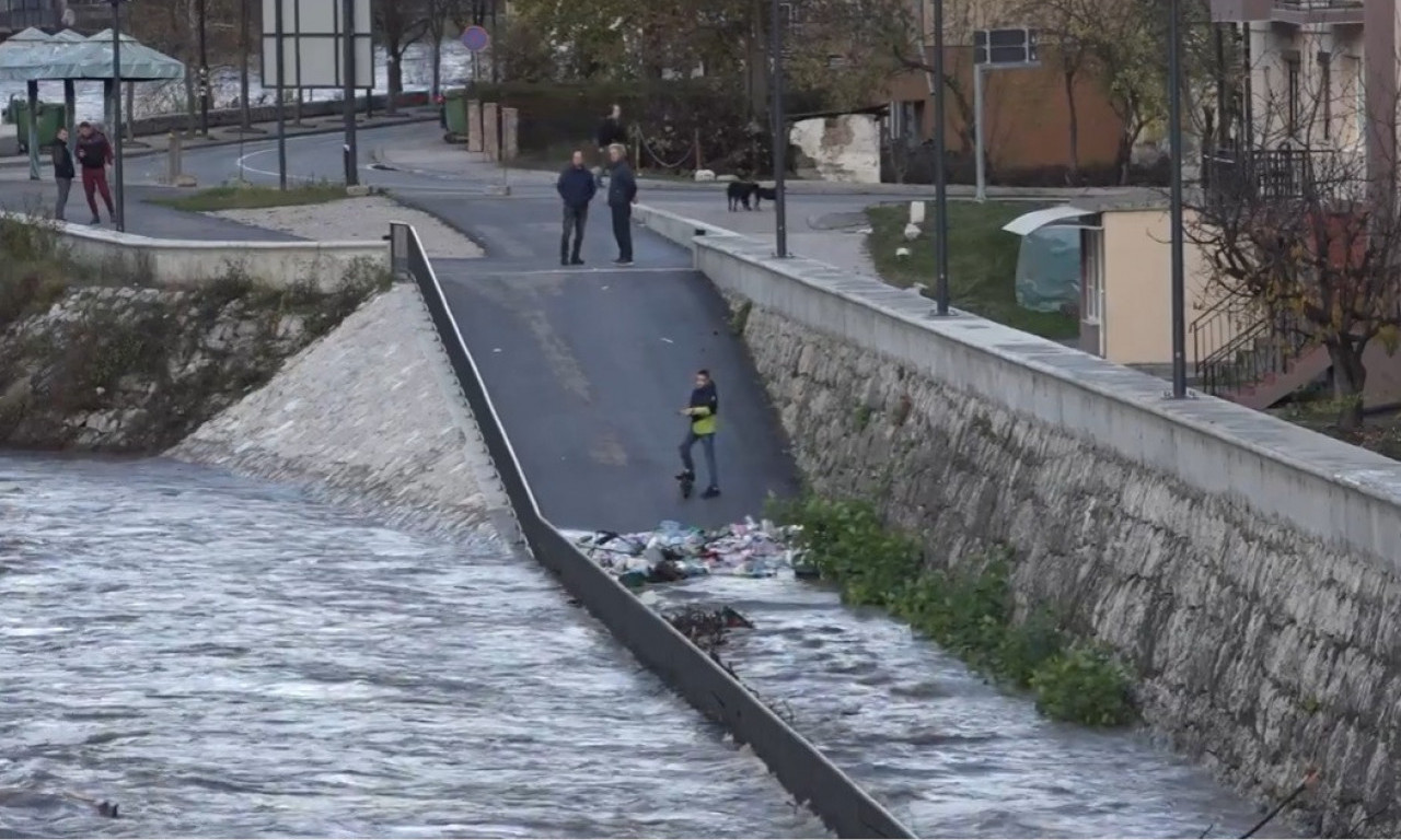 Dramatično u Prijepolju - kiša NE PRESTAJE, reka Lim se IZLILA na tri mesta