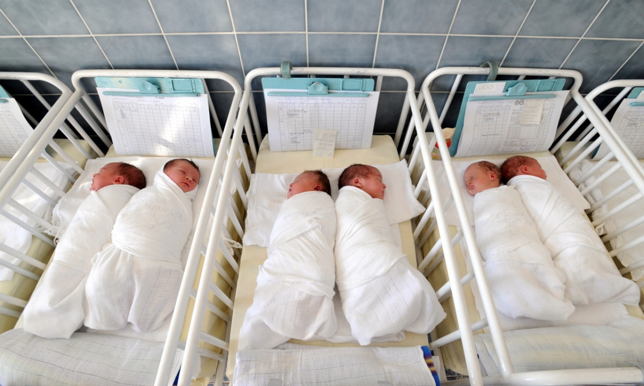 Da nas bude ŠTO VIŠE: Tokom jula ROĐENO 230 beba VIŠE nego istog meseca PRETHODNE godine