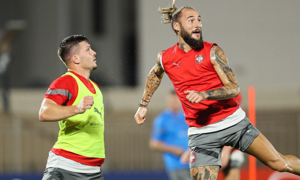 GUDELJ I JOVIĆ jednom fotografijom stali na put TRAČEVIMA