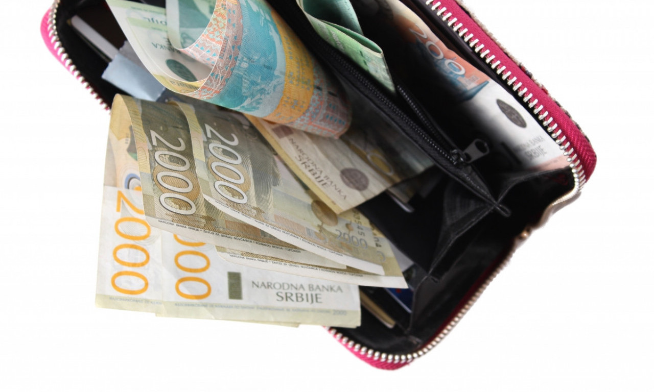 Srbija i FALSIFIKATI: Pogledajte dobro u NOVČANIK, možda vam je zalutala poneka LAŽNA novčanica