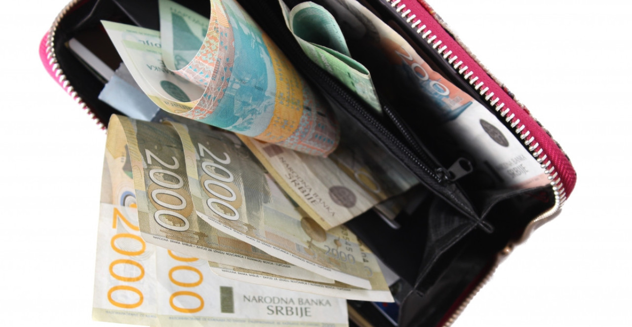 Do kraja 2026. PROSEČNA PLATA 1.000 EVRA, penzija između 420 i 450 evra