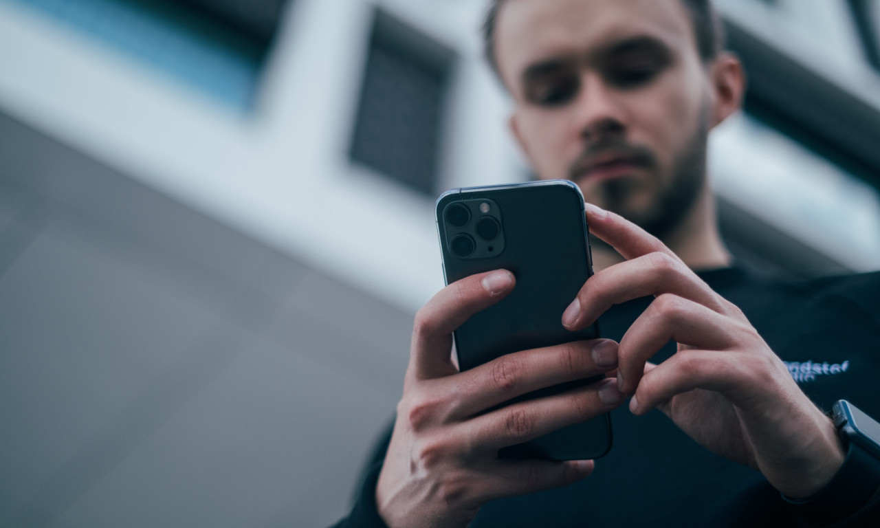 UPOZORENJE! SMS prevara hara Srbijom, ne klikćite na ovo!