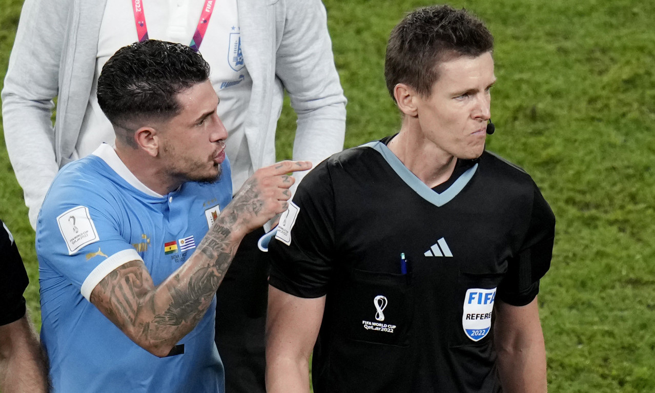 SKANDAL u Kataru: Urugvajac BESNEO posle pobede, preti mu ZABRANA od 15 mečeva!