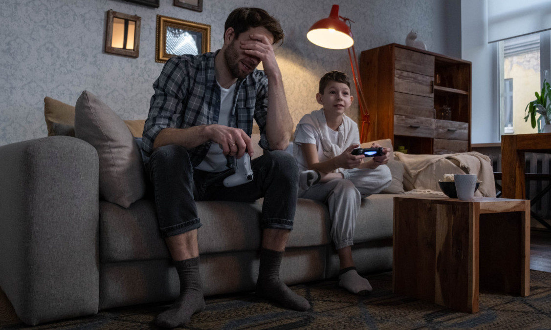 Roditelji, oprez! MEĐU OSNOVCIMA KRUŽI JAKO OPASAN IZAZOV, sve je otkrio jedan TATA