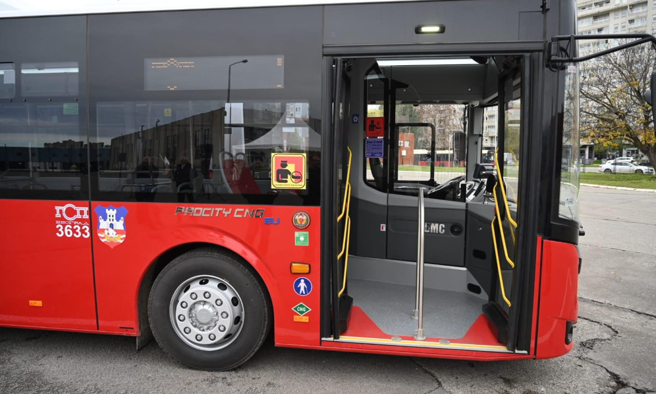KAKO IDU AUTOBUSI DANAS, ALI I U NOVOGODIŠNJOJ NOĆI Izmene na linijama GSP i detaljan red vožnje