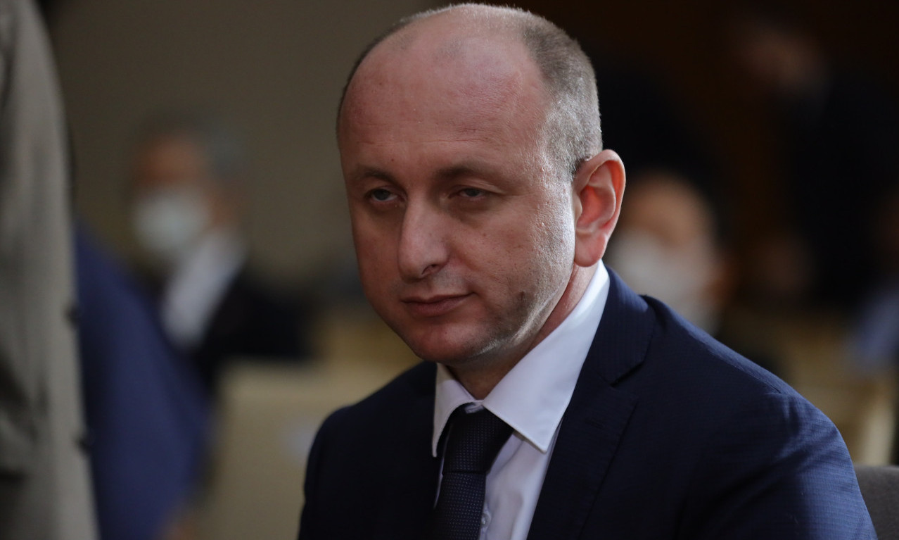 ŠTA SE DESILO POSLE SUKOBA U BOTUNU Meštani pušteni, a evo šta je sa Kneževićem