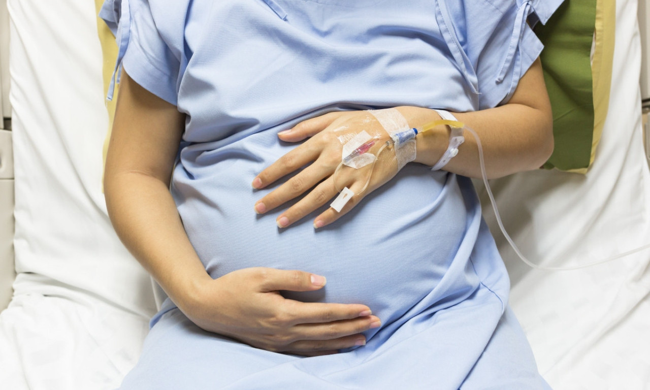 PRODAVALE BEBE STRANCIMA! Osuđeno čak 13 žena - evo kako su prekršile zakon